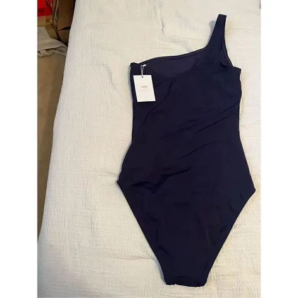 New Andie Swimwear The Nantucket One Piece size small tall